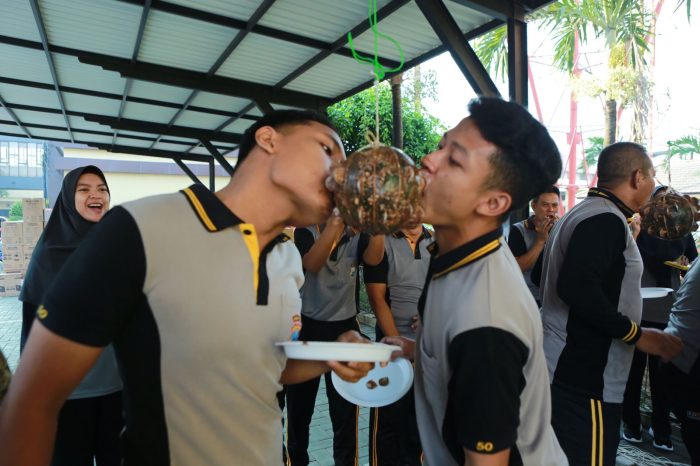 Bidhumas Polda Jatim Gelar Berbagai Lomba Untuk Meriahkan HUT RI ke 78, Maknai Bersatu itu Kuat