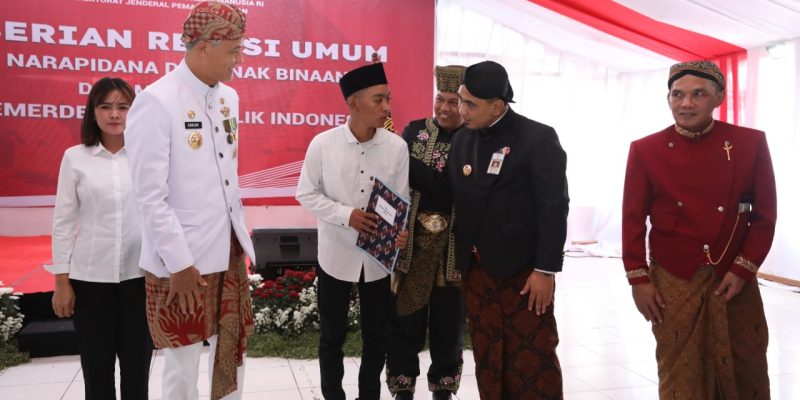 Wagub Taj Yasin Minta Narapidana Yang Telah Bebas Beri Contoh Positif di Tengah Masyarakat