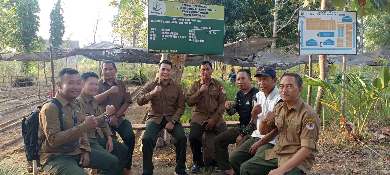 Adsminitrator KPH Bondowoso Memberikan Apresiasi Kepada Seluruh Jajaran