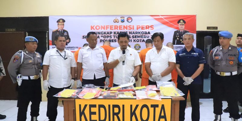 Polres Kediri Kota Berhasil Amankan 8 Tersangka Hasil Ungkap 6 Kasus Narkoba