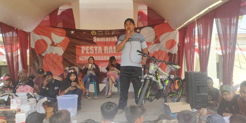 Demi Maraknya HUT RI Ke-78, Pemdes Rejoagung Bondowoso Gelar Pesta Rakyat