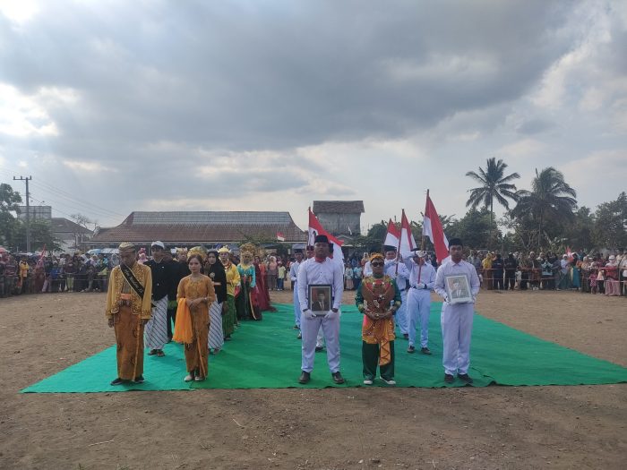 Semarak Pawai Budaya Anak-anak Siswa Dan Siswi SMAN 1 Sukosari Rayakan HUT RI Ke-78 Dengan Penuh Semangat