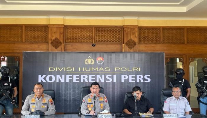 Densus 88 Tangkap 5 Tersangka Teroris Bom Bunuh Diri Polsek Astana Anyar