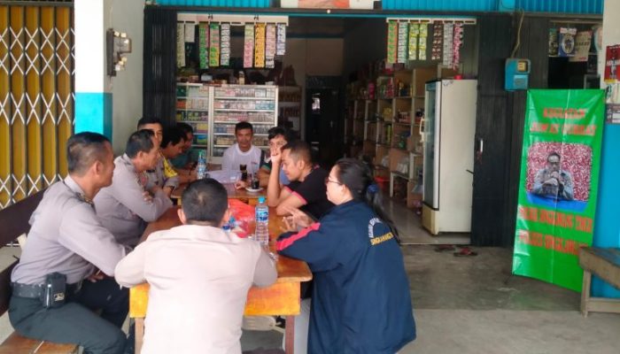 Jumat Curhat Kapolsek Singkawang Timur, Dengar Langsung Keluhan Warga Masyarakat