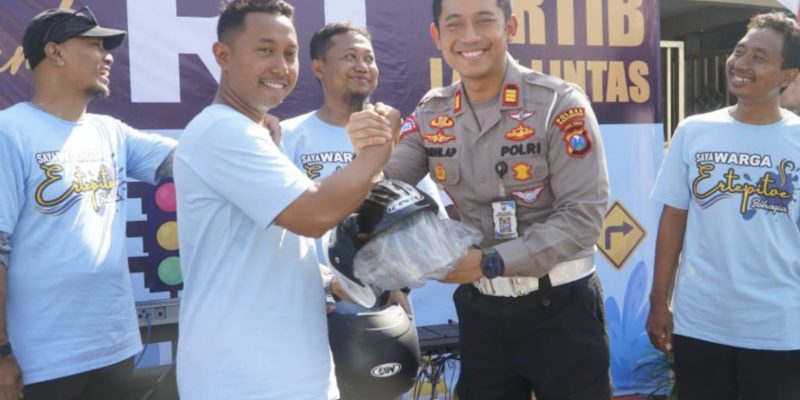 Polres Pasuruan Resmikan Program RT Tertib Lalulintas