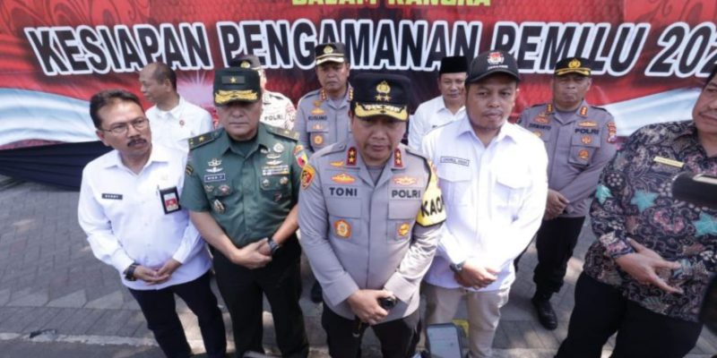 Polda Jatim Gelar Sispamkota, Buktikan Polri Siap Kawal Pemilu 2024.