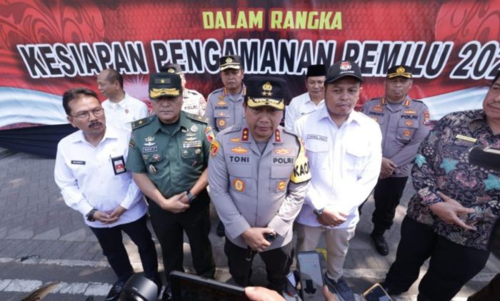 Polda Jatim Gelar Sispamkota, Buktikan Polri Siap Kawal Pemilu 2024.