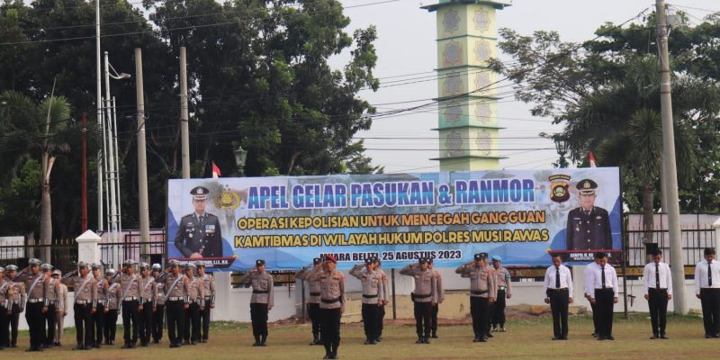 Kapolres Mura AKBP Danu Agus Purnomo SIk,MH Memimpin Langsung Apel Gelar Pasukan Mencegah Gangguan Kamtibmas
