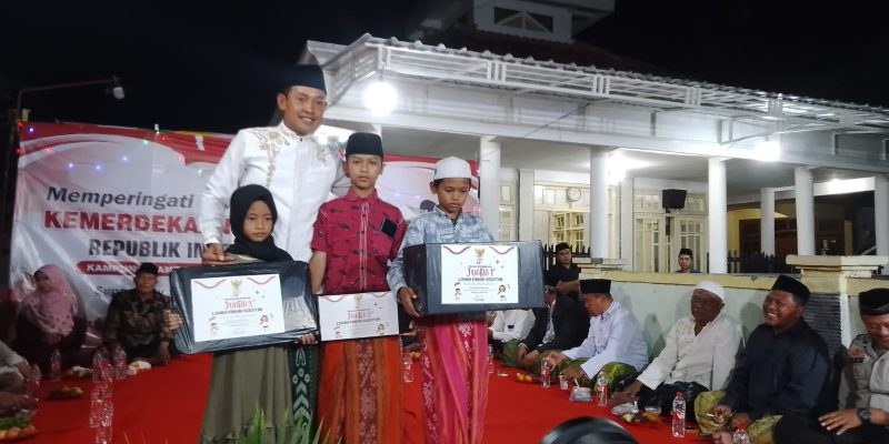 Wabub Sampang Hadiri Malam Puncak HUT Kemerdekaan RI Ke 78 Di Jalan Kamboja
