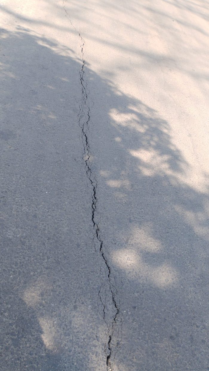Pengerjaan Proyek Jalan Desa Duwel Senilai Rp967.814.000 Diduga Asal Jadi, Warga Mengeluh Banyak Yang Sudah Retak-retak