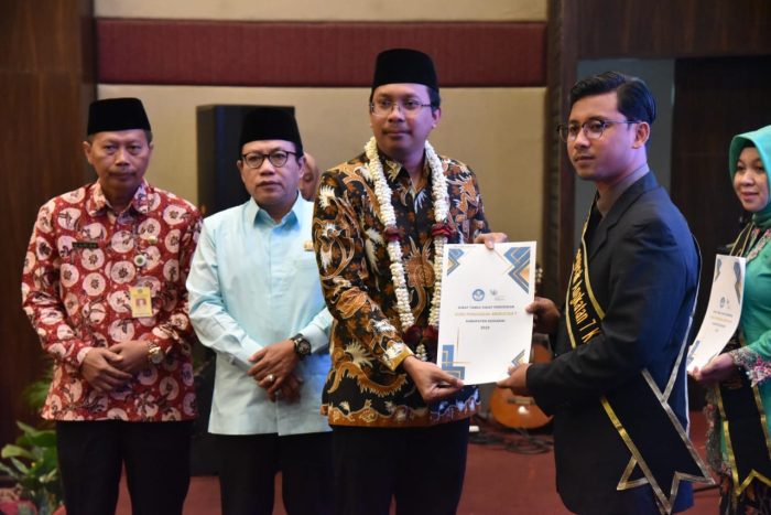Gus Muhdlor Pesan Integrasi Pembelajaran Dengan Isu Sosial