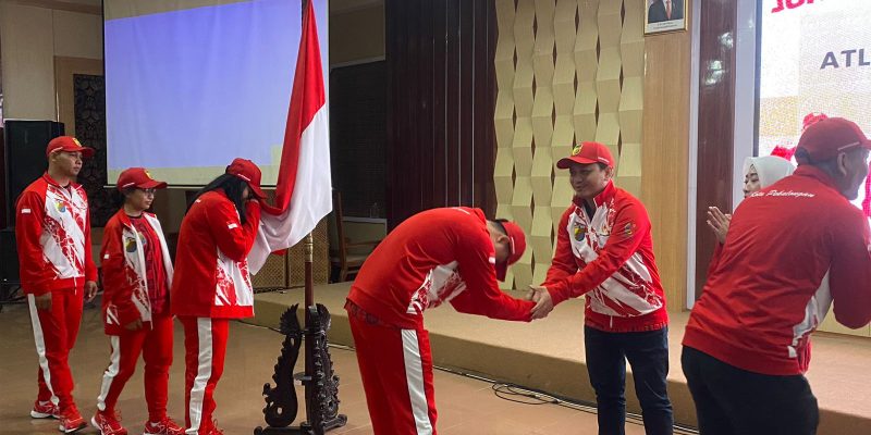 Wali Kota  Pekalongan Lepas Ratusan Atlet Kontingen Ke Porprov 2023