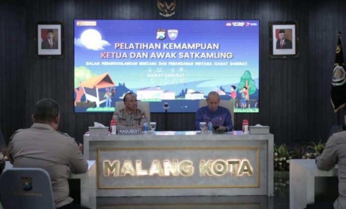 Polda Jatim Gelar Latkatpuan Satkamling Untuk Harkamtibmas Hadapi Pemilu 2024