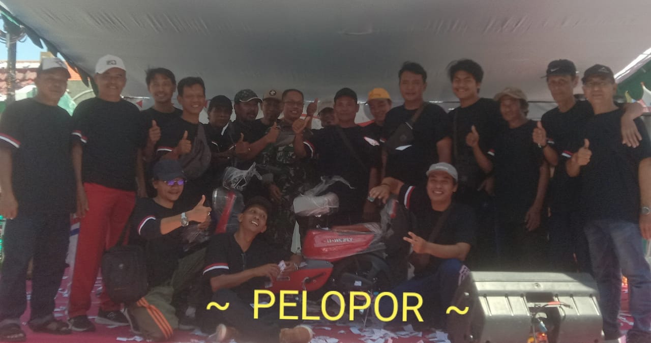 Terus Melaju Untuk Indonesia Maju Dalam HUT Kemerdekaan RI Ke-78 Pada Agenda Jalan Sehat Warga Kedung Asem Surabaya