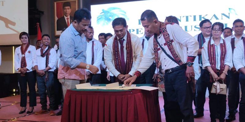 Walikota Batam Lantik Jupen Koten Sebagai Ketua SPLT Batam