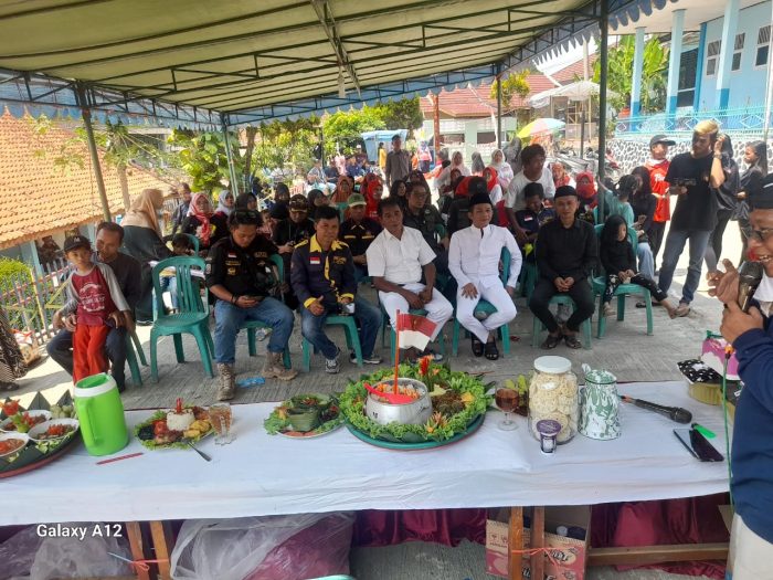 Warga Rukun Tetangga (RT 04/11) Peringati Hari Ulang Tahun ke 78 Kemerdekaan Republik Indonesia