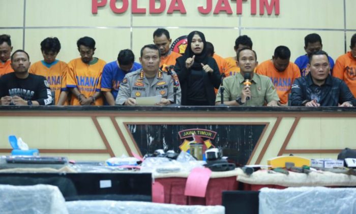 Polda Jatim Berhasil Amankan 7 Tersangka Komplotan Pembobol Rumah Lintas Provinsi.