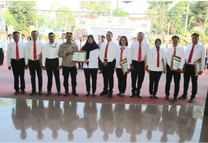 Respon Cepat Ungkap Kasus TPPO, Polres Jombang Terima Penghargaan