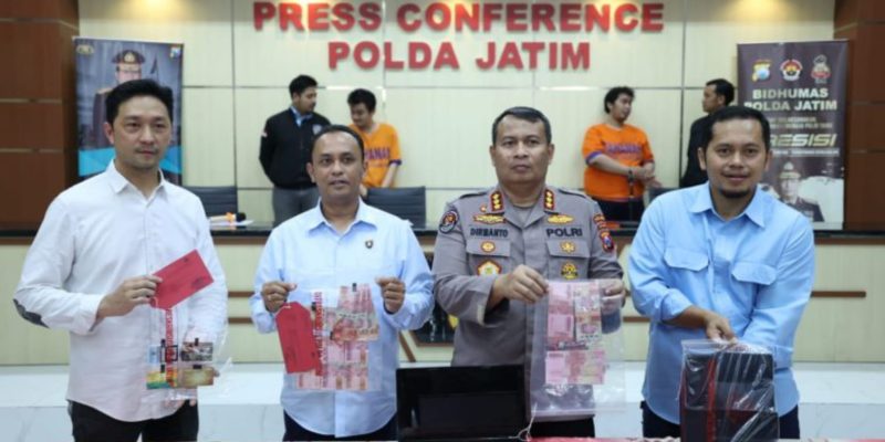 Polda Jatim Amankan Dua Tersangka Order Makanan Fiktif dengan Keuntungan Rp 2 Miliyar.