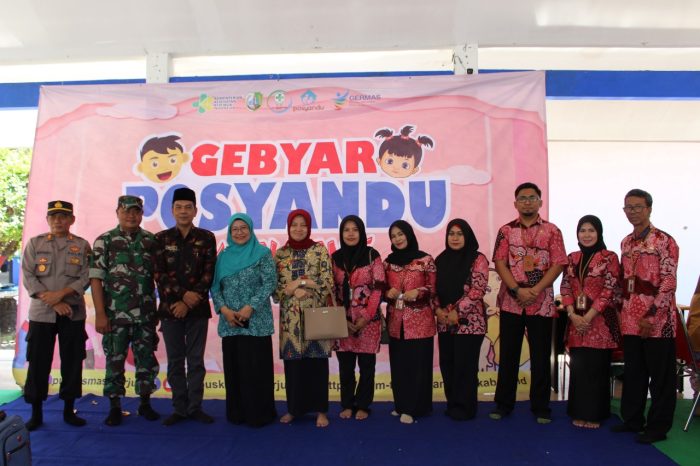 Cegah Stunting, Puskesmas Torjun Mengadakan Gebyar Posyandu Excellent