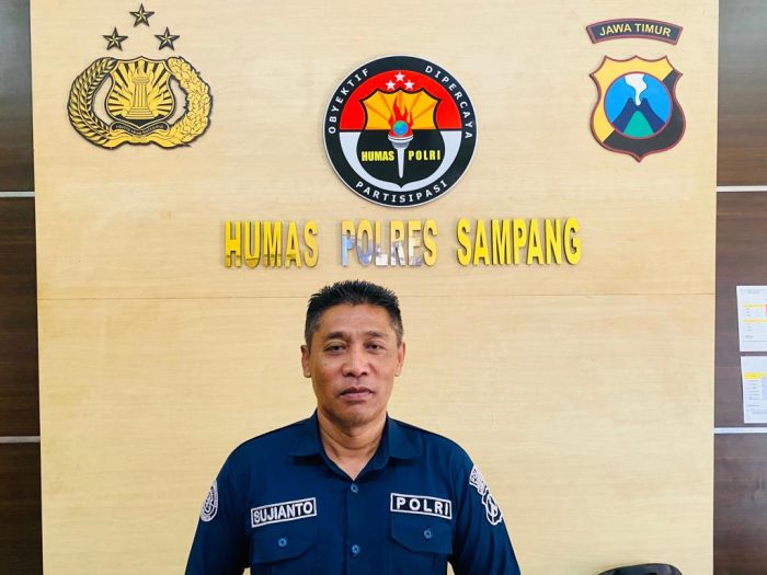 Polres Sampang Sosialisasikan Aplikasi Hilang Temu Semeru Kepada Masyarakat