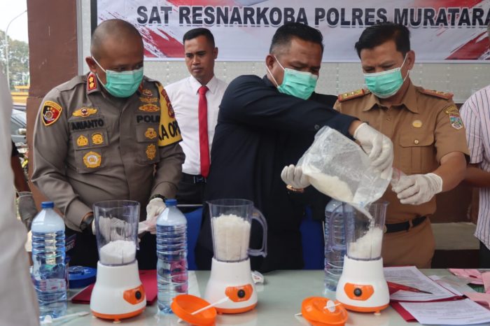 Pemusnahan Barang Bukti Narkoba Jenis Sabu Dengan Cara Di Blender