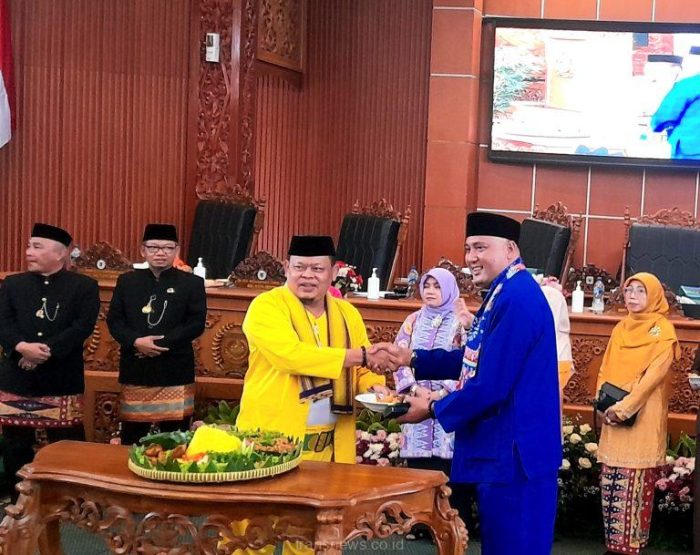 Anggota DPRD Depok Harus Banyak Bertobat Nasuha, Kok Dapat di Berikan Penghargaan?