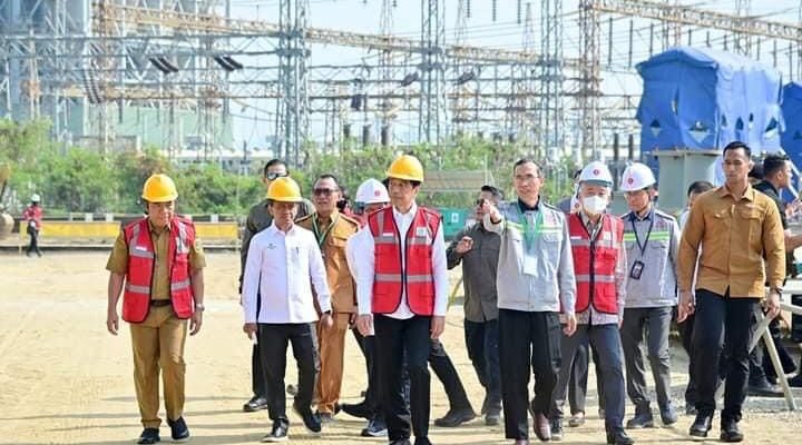 Presiden Jokowi Tinjau Pembangunan Industri Petrokimia di Cilegon