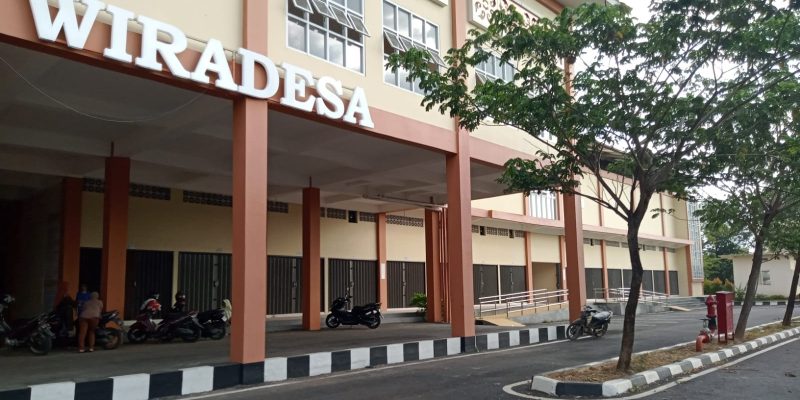 Resah, Pedagang Menunggu Sampai Kapan Pembangunan  Pasar Wiradesa Selesai