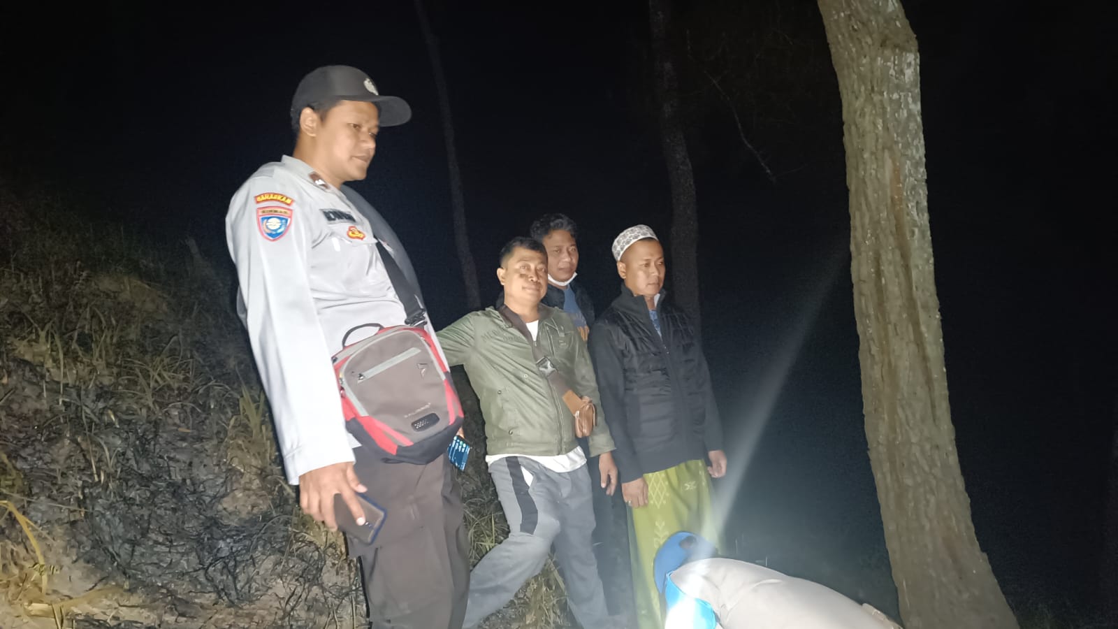 Kembali Si Jago Merah Menunjukan Aksinya Di Kawasan Hutan Perhutani