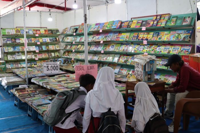 Antusias Para Pelajar Hadiri Festival Literasi Kota Pekalongan
