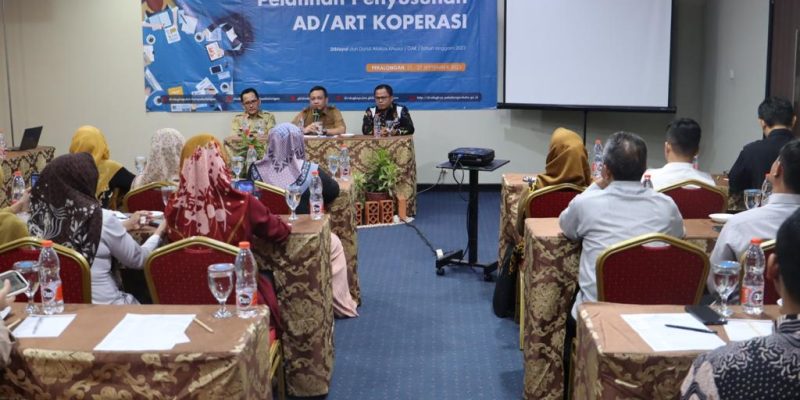 Gelar Pelatihan Penyusunan AD/ART, Pemkot Pekalongan Genjot Peran Penting Koperasi