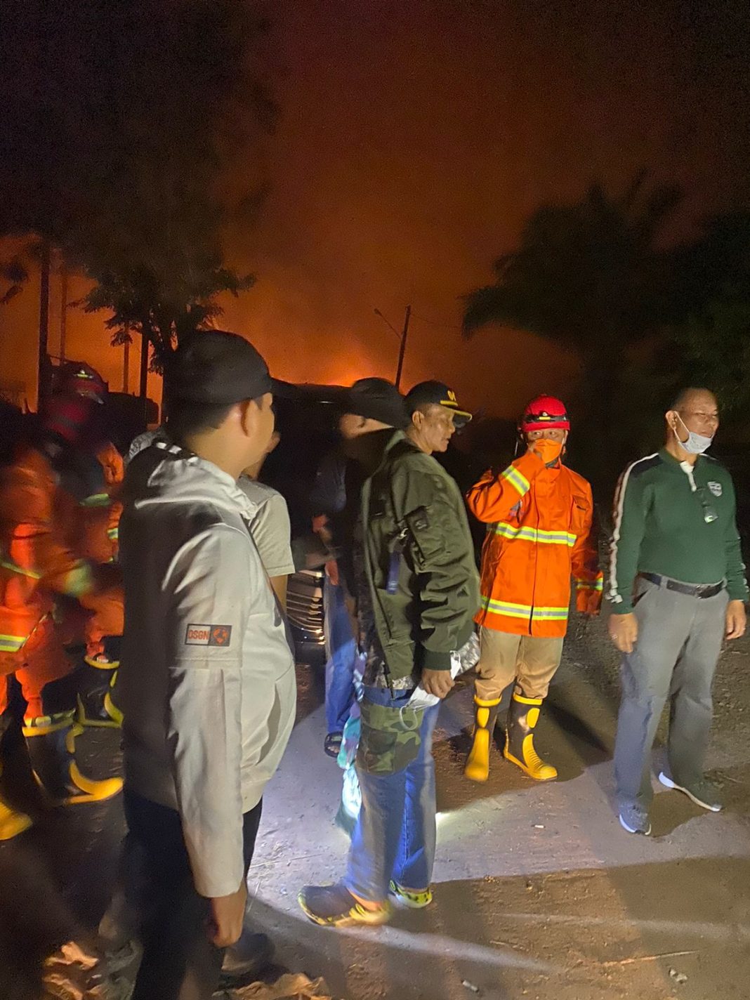 Pemerintah Kab Oku PJ Bupati Memantau Secara Langsung Kebakaran Di TPA Berlokasi Simpang Kandis