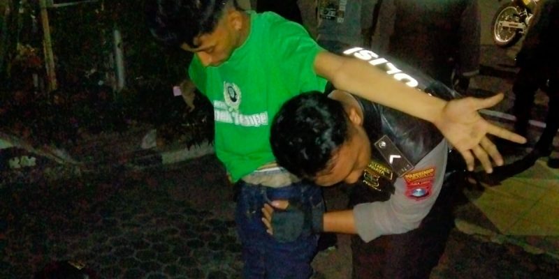 Patroli Presisi Samapta Polrestabes, Amankan 2 Anak Di Surabaya Bawa Pil Koplo