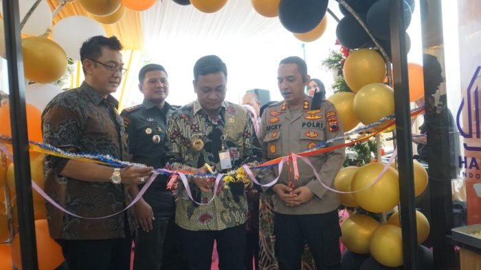 Sambut Positif, Wali Kota Aaf Hadiri Grand Opening Papa Cookies