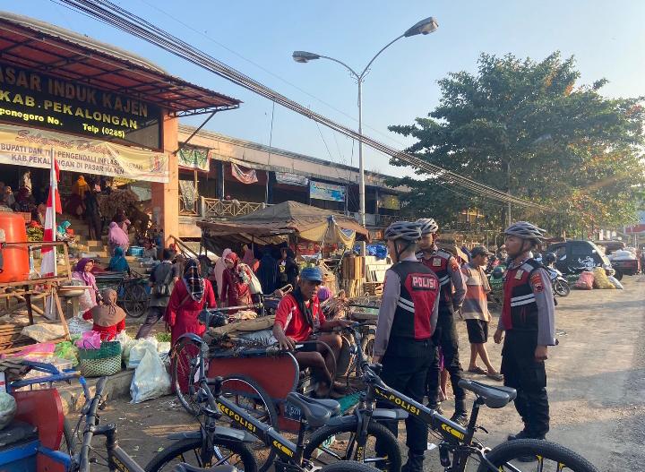 Cegah Gangguan Kamtibmas, Polres Pekalongan Gelar Patroli Sepeda