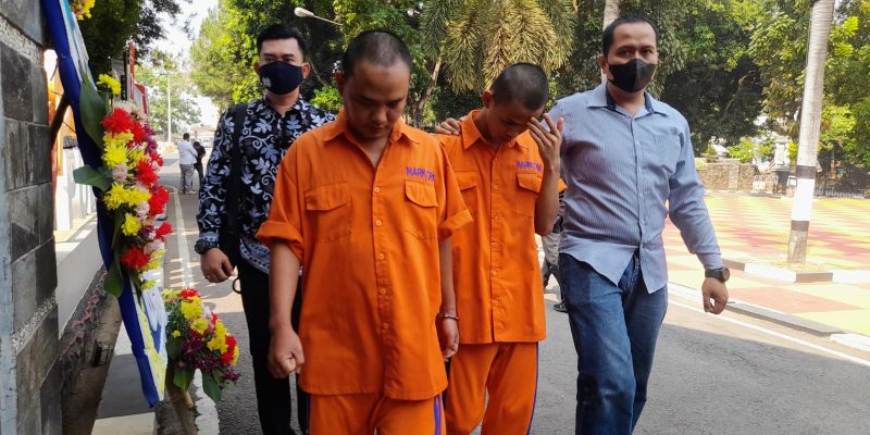 SATRESNARKOBA POLRES Purwakarta, Tangkap dua Pelaku pengedar obat terlarang.