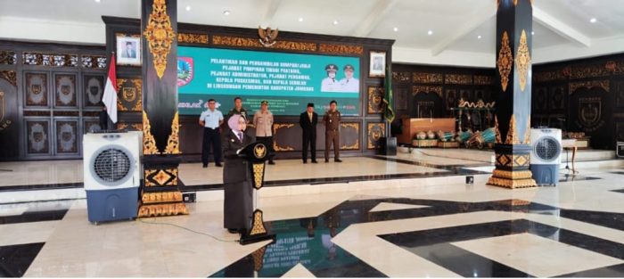 Bupati Mundjidah Wahab Diakhir Jabatannya Melantik Sebanyak 125 Pejabat
