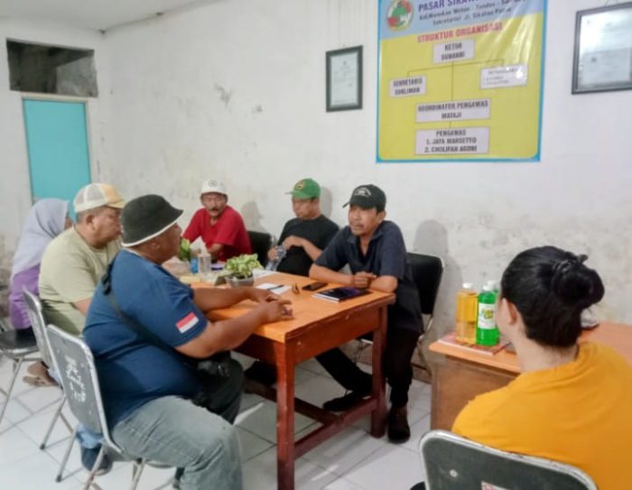 Mengoptimalkan Kinerja Pengurus Pasar Sikatan Tandes Kota Surabaya