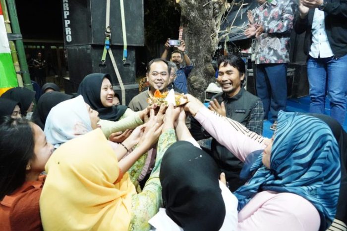 Warga Dusun Purworejo Desa Tulung Terima SK Biru: Adakan Syukuran