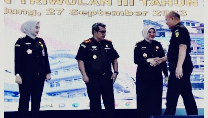Kejari Depok Peraih Predikat Pertama Tingkat Jawa Barat