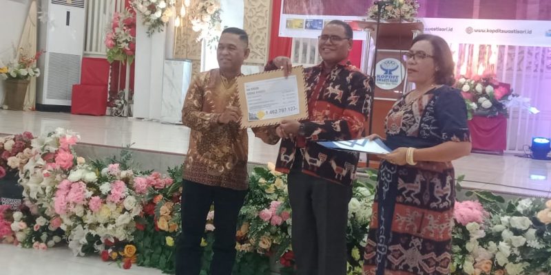 KSP Kopdit Swasti Sari, Yohanes Sason Helan Resmi Pensiun