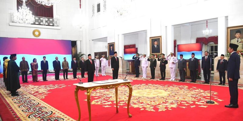 Presiden Jokowi Lantik Kepala Bakamla dan Kepala Barantin