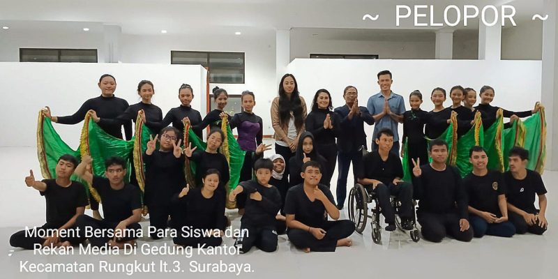 Pra Festival Payung 2023 Di Surakarta Oleh “Sri Mulyani”