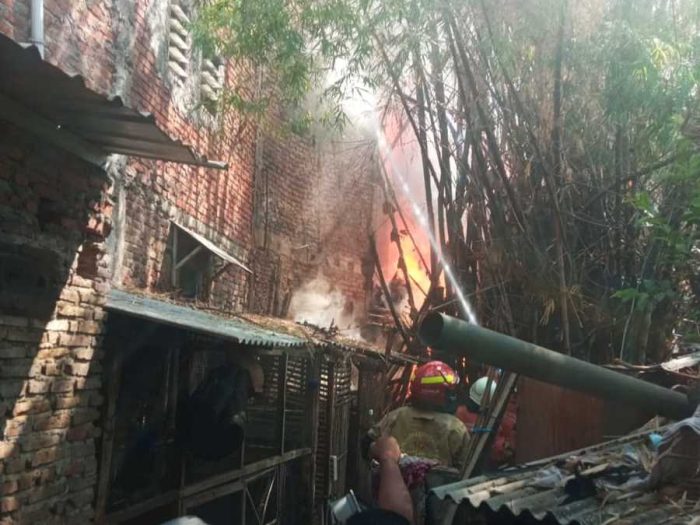 Kebakaran Putat Jaya Surabaya: Pemkot Surabaya Imbau Warga Jangan Bakar Lahan Terbuka Sembarangan