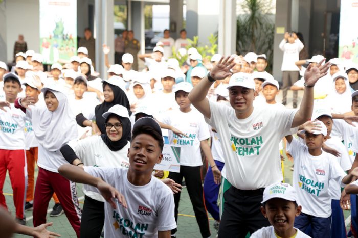 Lestarikan Budaya Lewat Festival Permainan Tradisional, Wali Kota Eri: Gerakan Kebersamaan Dan Kekompakan Anak