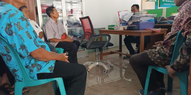 Kecewa, Lantaran Surat Berita Acara Damai Dari Balai Desa Di Putuskan Sepihak Oleh Tetangganya