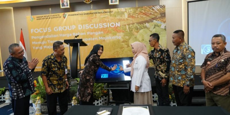Bupati Mojokerto Canangkan Desa Ketapanrame Sebagai ‘Desa Cantik’
