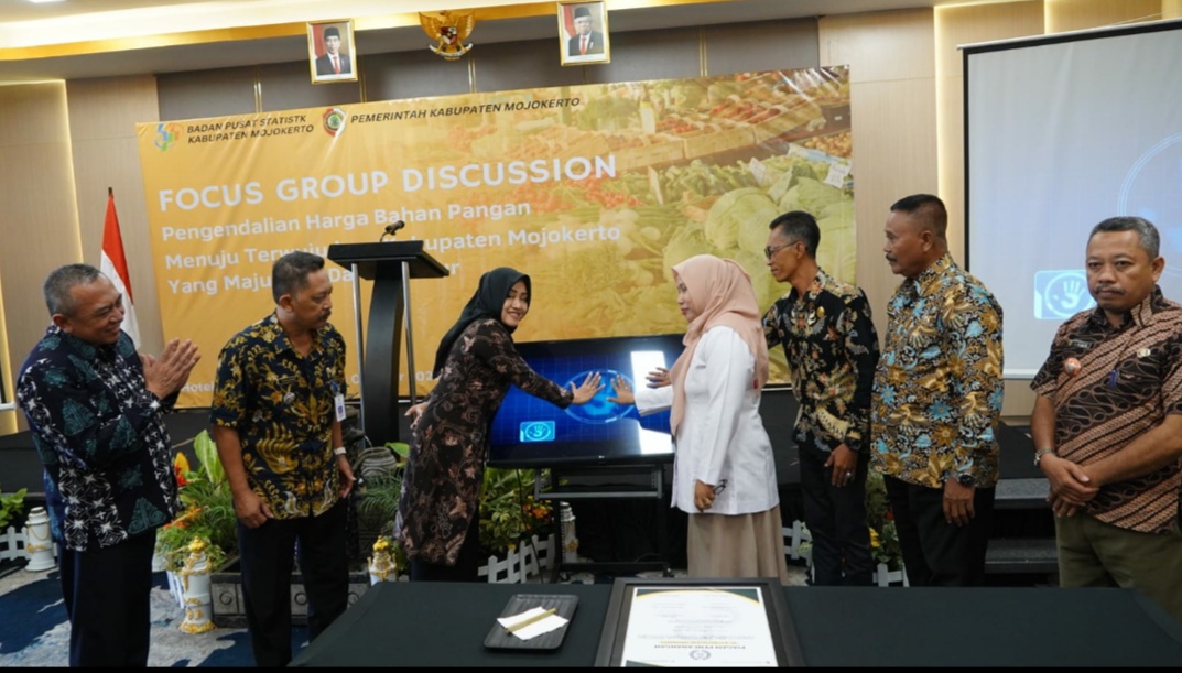 Bupati Mojokerto Canangkan Desa Ketapanrame Sebagai ‘Desa Cantik’