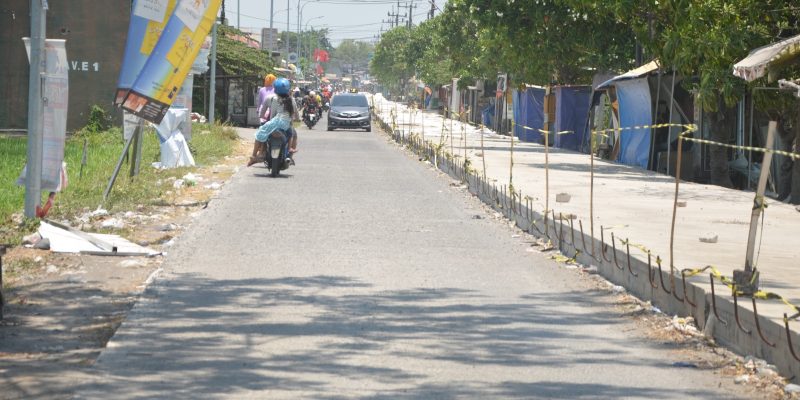 Pemkab Sidoarjo Kebut Pengerjaan Proyek Jalan Beton Ruas Geluran – Suko dan Ruas Banjarsari-Damarsi Buduran